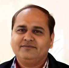 Dr Santosh Mhetre